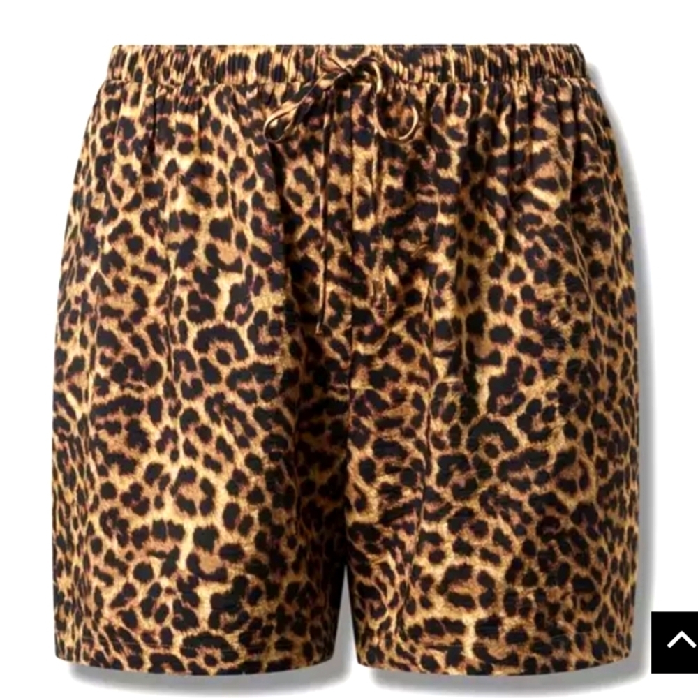 Torrid Leopard print high rise Shorts Plus Size 4x NWT